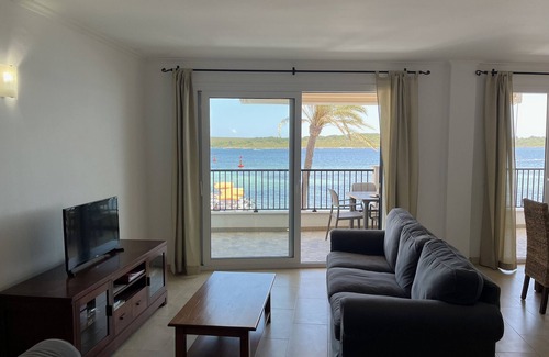 Fornells Apartment | Apartment just in front of the sea