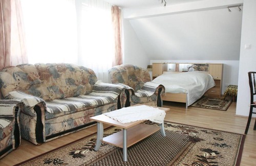Sturovo House | Apartment Kata