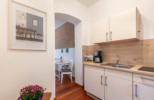 Templin Apartment | Apartment 'Kleine Fewo Im Herzen Templins' with Shared Terrace, Shared Garden and Wi-Fi