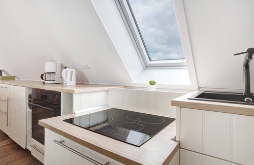 Gneventhin Apartment | Apartment 'Kornkammer' with Lake View, Private Garden and Wi-Fi