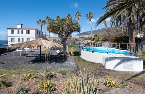 Puerto Naos Apartment | Apartment 'La Bayana - 5' with Sea View, Shared Pool and Wi-Fi