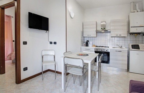 Pusiano Apartment | Apartment "La Corte sul Lago" with Lake View & Terrace