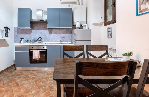 Viterbo Apartment | Apartment 'La Dimora Del Sor Bruno' with Wi-Fi