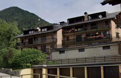Sant'Antonio di Mavignola Apartment | Apartment La Mira by Interhome