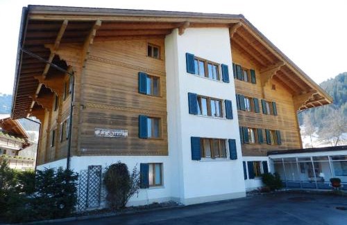 Zweisimmen Nr Gstaad Apartment | Apartment La Sarine 20 by Interhome