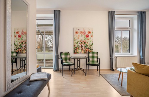 Muritz Apartment | Apartment 'Landgräfin 12' with Shared Garden and Wi-Fi
