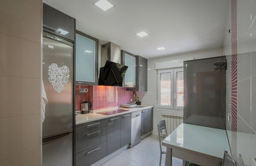 Burgos Apartment | Apartment 'Laucar' with Wi-Fi