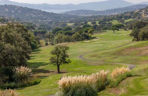 Sainte-Maxime City Centre Apartment | Apartment Les Platanes-4 by Interhome