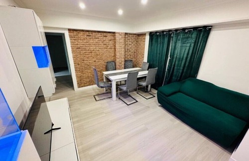 Sagunto Condo | Apartment Lorena 1 min beach