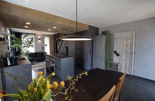 Bitz House | Apartment 'Lotte' with Private Terrace, Private Garden and Wi-Fi