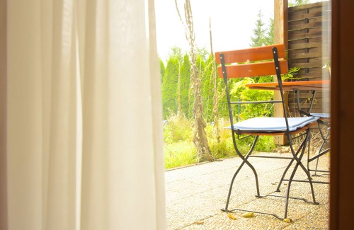 Unterkirnach Apartment | Apartment 'Löwenzahn' with Mountain View, Private Terrace and Wi-Fi