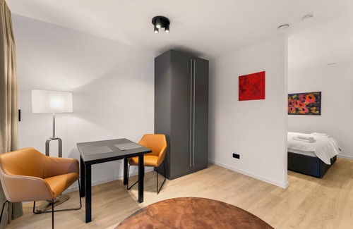 Bahnhofsviertel Apartment | Apartment Max, urban, central and modern living.