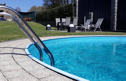 Mahren Apartment | Apartment Meyer - 4-bed apartment/apartment, shower, toilet, 1 bedroom