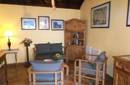 El Guincho Apartment | Apartment mit privatem Balkon und Meerblick im rustikalen Stil