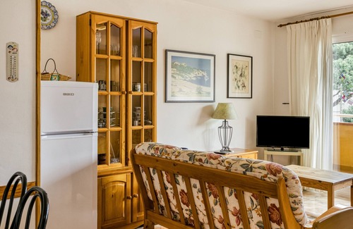 L'Escala Apartment | Apartment 'Montgo' with Mountain View, Shared Pool and Balcony