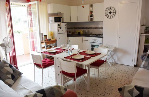 Giens Apartment | Apartment near the beaches and the city center of the giens peninsula