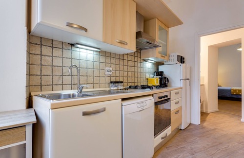 Vatican Apartment | Apartment Next to Vaticano & Metro, A.C.,Free Internet All Day