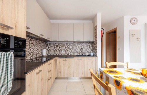 Predazzo Apartment | Apartment 'Night and Day 3' with Mountain View, Private Garden and Wi-Fi