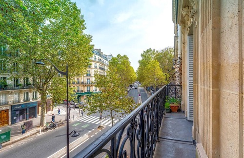 5th Arrondissement Apartment | Apartment Notre Dame, bd Saint Germain