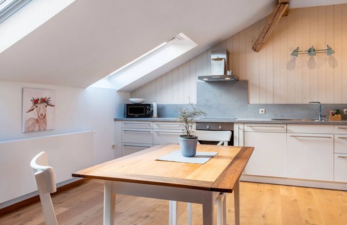 Bad Rappenau Apartment | Apartment 'Oben' with Shared Garden and Wi-Fi