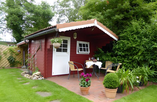 Stickenbuttel Apartment | Apartment 'On the 1st Floor' with Shared Terrace, Shared Garden and Wi-Fi