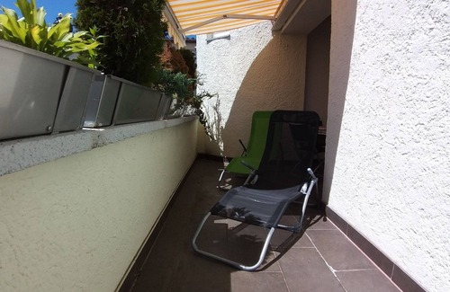 Goeppingen Apartment | Apartment on the ground floor with sunny south-facing balcony near Barbarossa-Therme and center