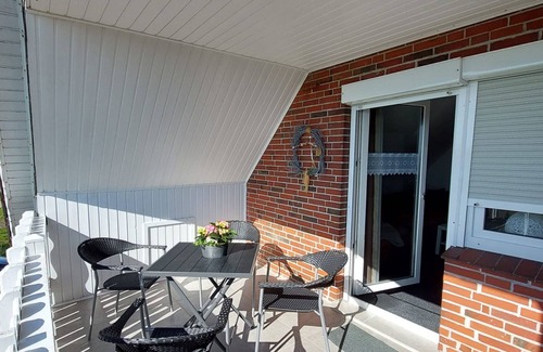 Osteel Apartment | Apartment on the old dike with balcony