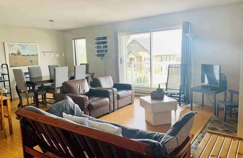 Sutton Apartment | Apartment on the slopes of Mt Sutton Ski in, ski out, Mountain biking and Hiking