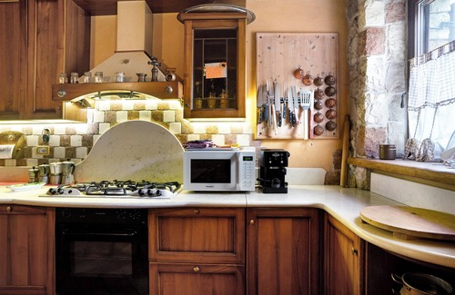 Arsie Apartment | Apartment 'Original' with Mountain View, Private Garden and Wi-Fi