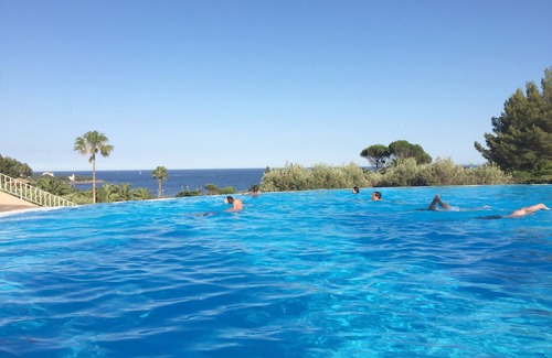 Cap Esterel Apartment | Apartment overlooking the sea and golf course at Cap Esterel Saint Raphaël