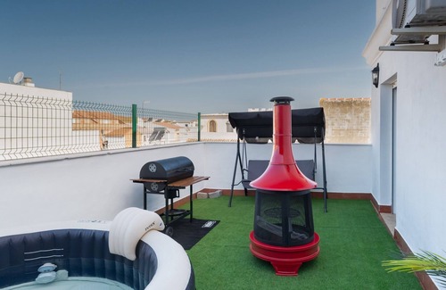 Pilas Apartment | Apartment 'Pilas' with Shared Pool, Wi-Fi and Air Conditioning