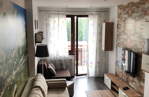 Tatranska Lomnica Apartment | Apartment pod Stitom, new full modern apartment in the heart of High Tatras.