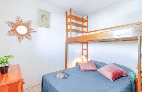 Sainte-Maxime City Centre Apartment | Apartment Régina-2 by Interhome