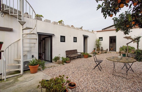 Obidos Apartment | Apartment 'Rio' with Lake View, Wi-Fi and Air Conditioning