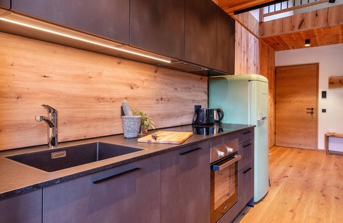 Renon Apartment | Apartment 'Rotwandterhof Bienenstock' with Mountain View, Shared Garden and Wi-Fi