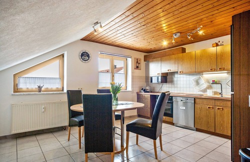 Gebrazhofen Apartment | Apartment 'Sonja' with Balcony and Wi-Fi