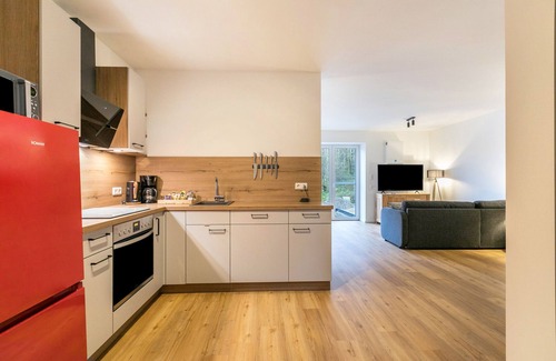Husbyholz Apartment | Apartment 'Seegaard 3' with Private Terrace, Shared Garden and Wi-Fi
