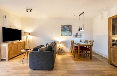 Husbyholz Apartment | Apartment 'Seegaard 3' with Private Terrace, Shared Garden and Wi-Fi