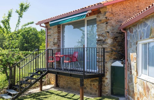Marcelle Apartment | Apartment 'Silverio' with Shared Pool, Shared Terrace and Wi-Fi