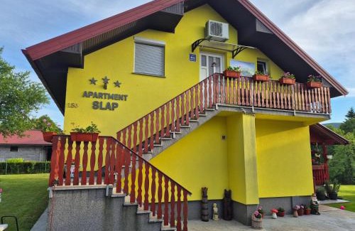 Catrnja Apartment | Apartment Slap