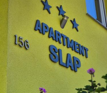 Catrnja Apartment | Apartment Slap