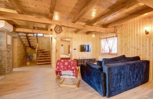 Cetingrad Apartment | Apartment Stone and Wood