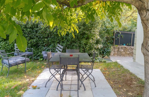 Grand Sud Apartment | Apartment 'Studio Indépendant Avec Jardin' with Wi-Fi and Air Conditioning