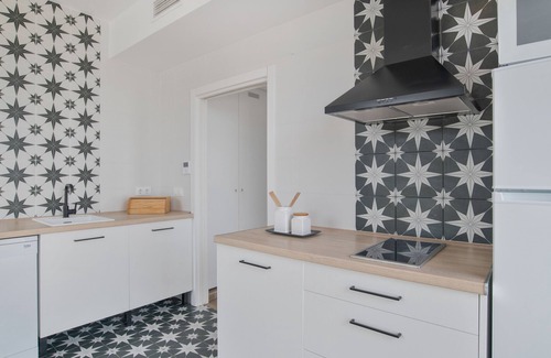 Brena y Marismas de Barbate Natural Park Apartment | Apartment 'Suite 5 In Natural Park' with Shared Pool, Wi-Fi and Air Conditioning
