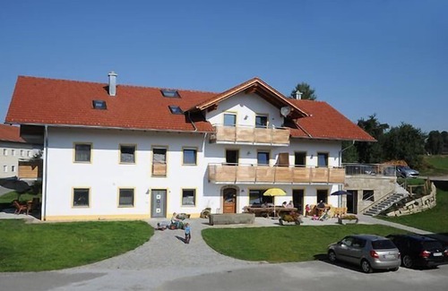 Arnbruck Apartment | Apartment summer - 5 stars - barrier-free with balcony and free WiFi
