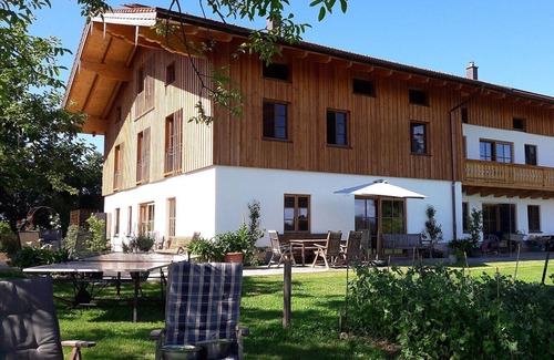 Seeon-Seebruck Apartment | Apartment "Sunset" with 90 square meters - with sauna - in the Fembacher Alm