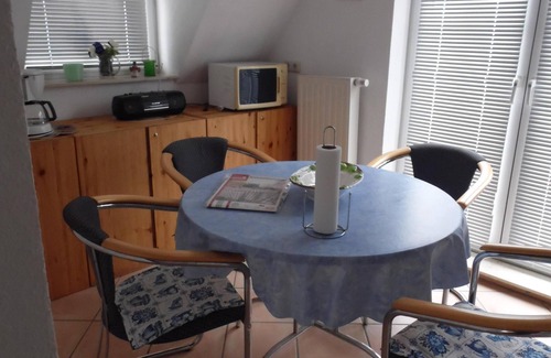 Breege Apartment | Apartment "Sunshine" upstairs for 4 people