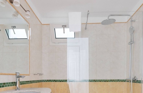 Patalavaca Apartment | Apartment-Superior-Ensuite with Shower-Sea view-2Hab + Balcon