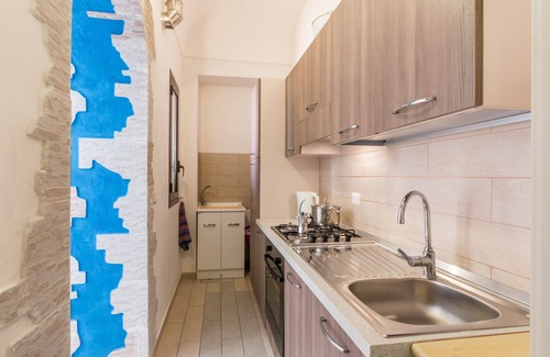 Marina di Ragusa Apartment | Apartment Teti - Single house - 100m by the sea - Marina di Ragusa centre