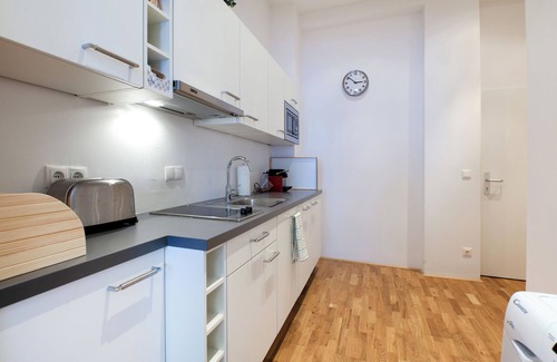 Wahring Apartment | Apartment Theresiengasse Check in 15h to 22h only